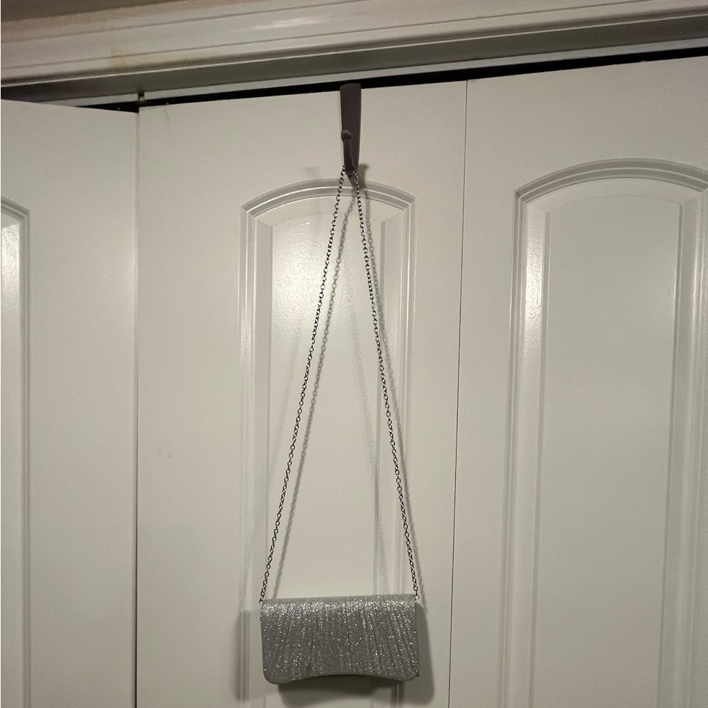 Elegant Silver Clutch with Convertible Chain Strap